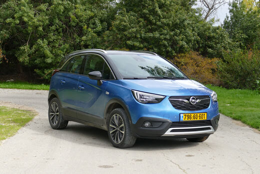 אופל קרוסלנד X